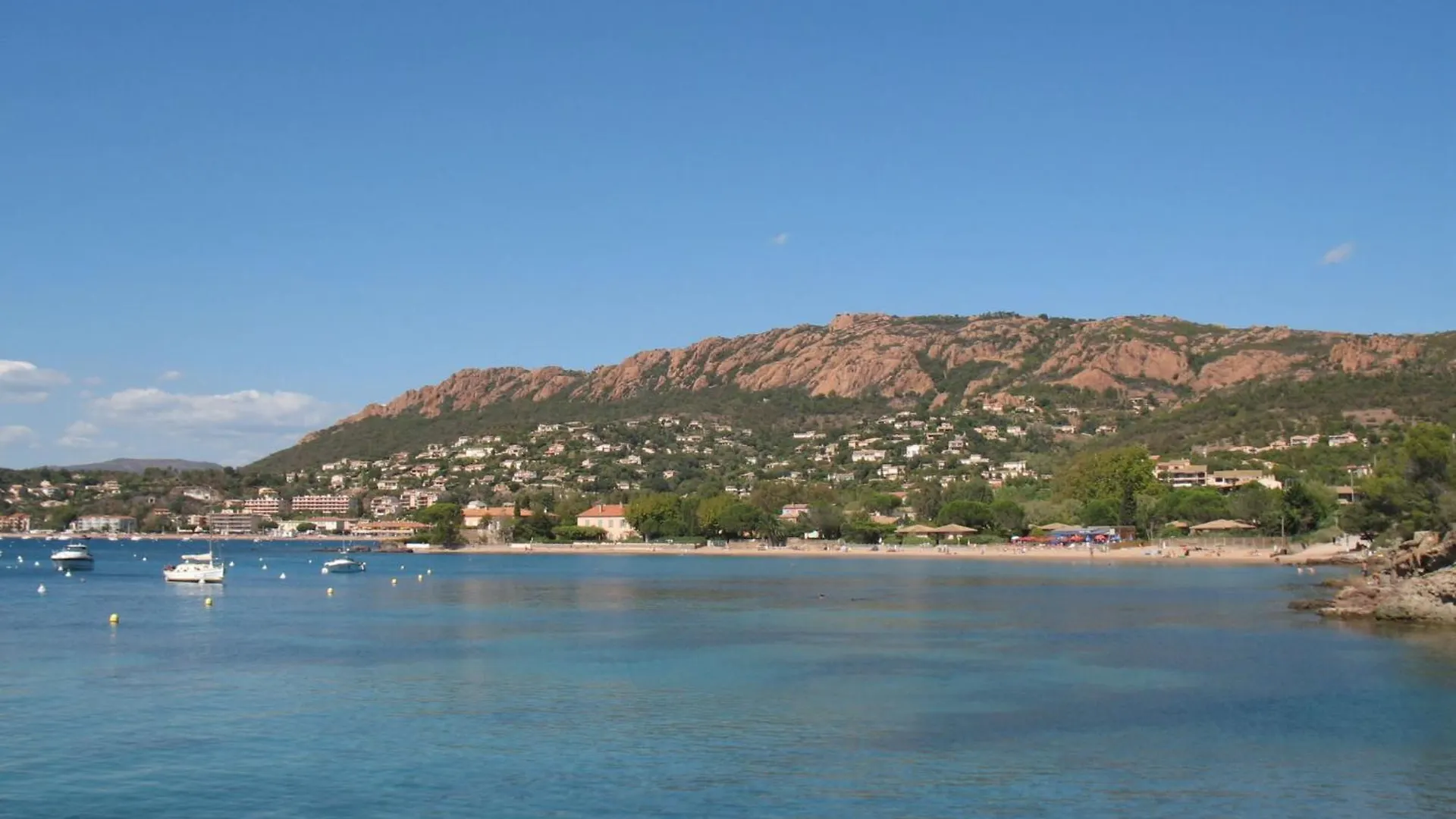 Apartment Village Cap Esterel - Le Village-34 By Interhome Saint-Raphaël