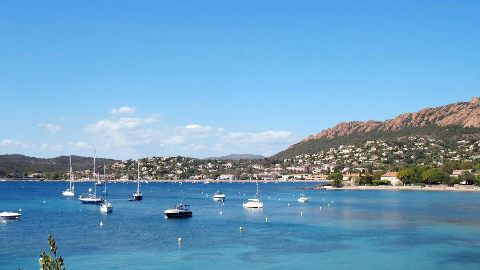 Apartment Village Cap Esterel - Le Village-34 By Interhome Saint-Raphaël