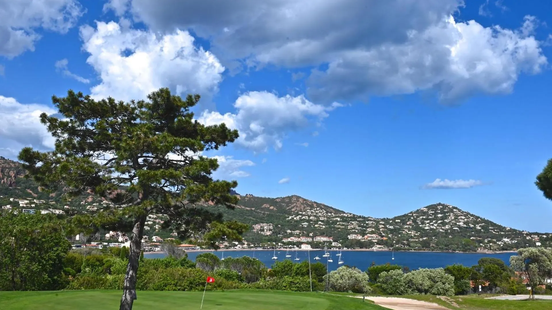 Apartment Village Cap Esterel - Le Village-34 By Interhome Saint-Raphaël