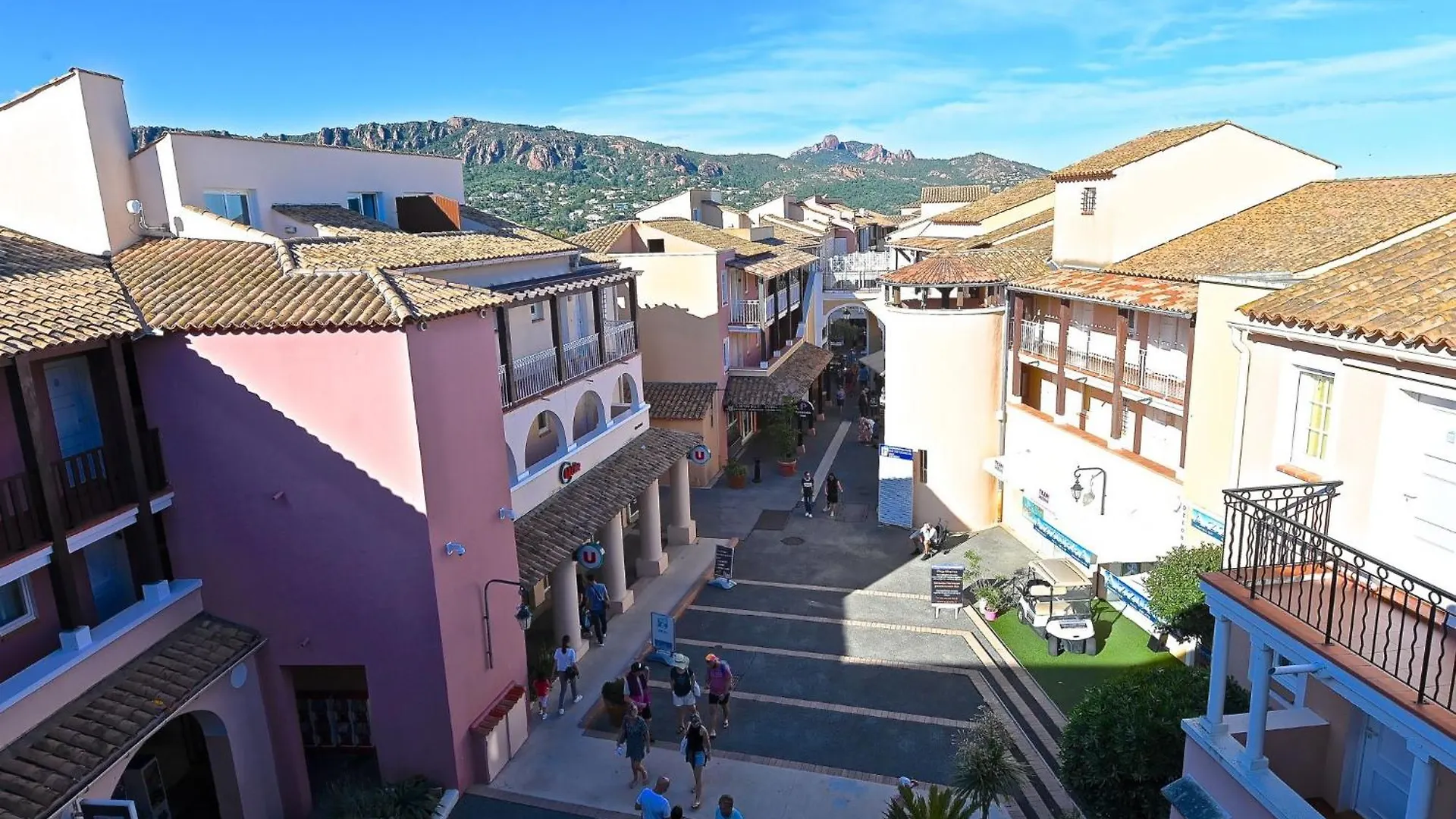 Apartment Village Cap Esterel - Le Village-34 By Interhome Saint-Raphaël Fransa