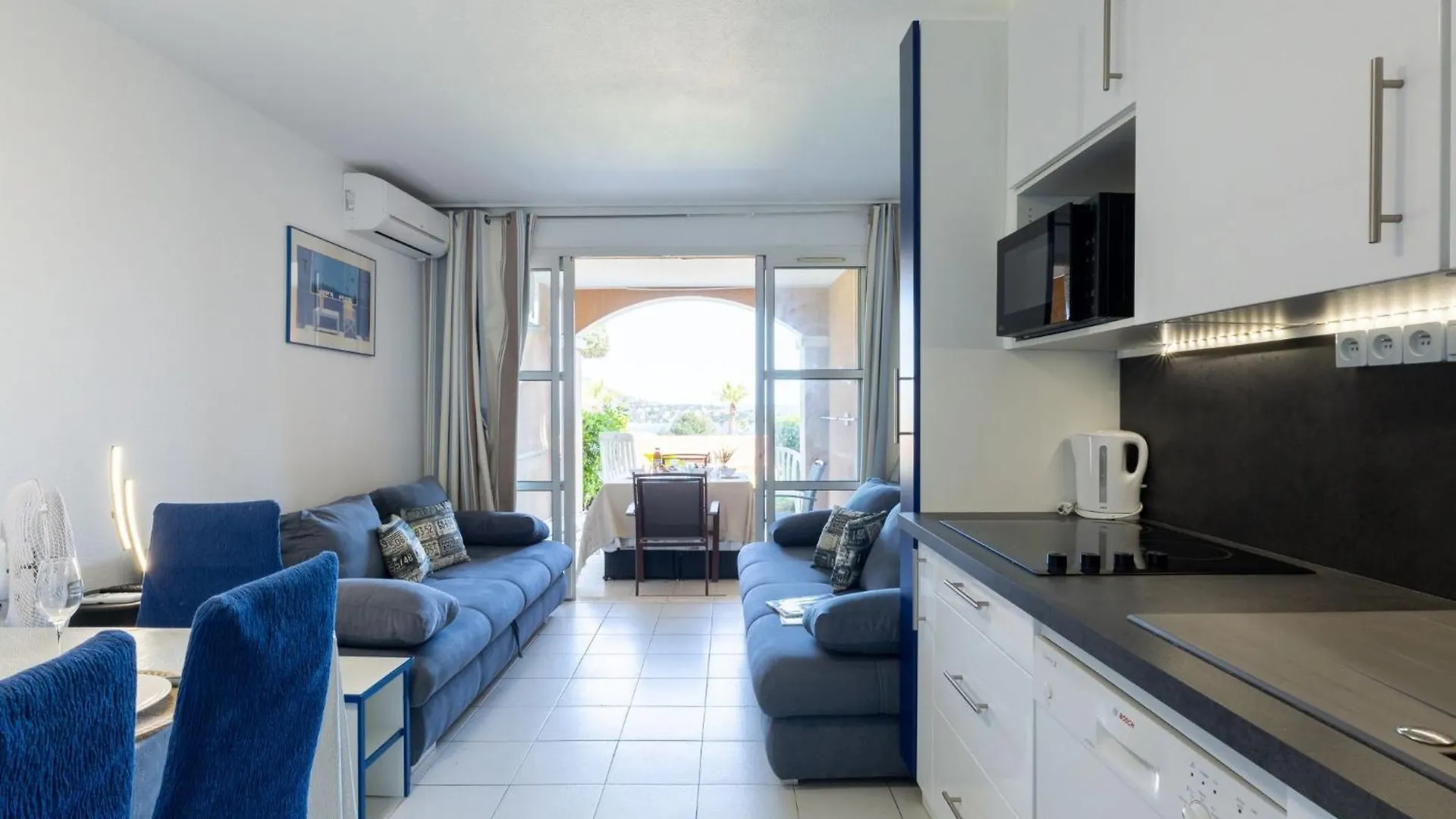 Apartment Village Cap Esterel - Le Village-34 By Interhome Saint-Raphaël Fransa